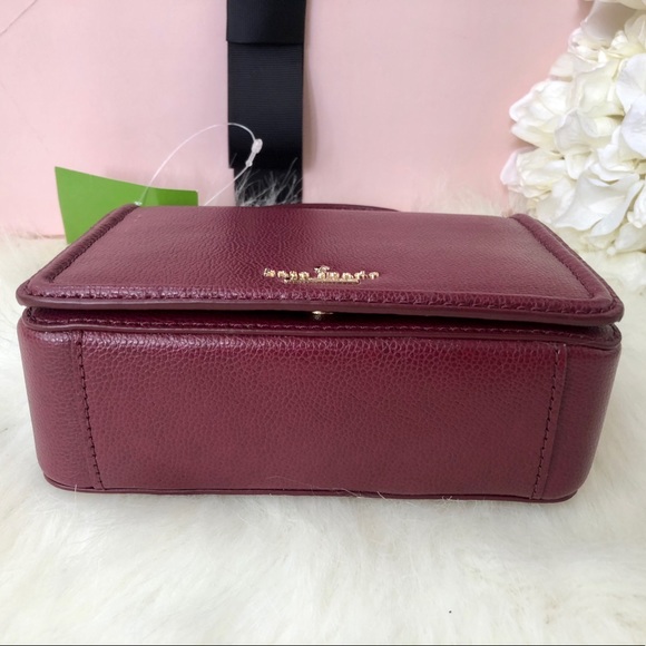 🎉HP🎉Kate Spade ♠️ NWT Red Leather Crossbody Bag - Picture 4 of 8